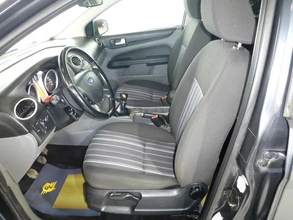 Ford Focus 1,6TDCI*KLIMA*TAŽNÉ**NAVIGACE - foto 10