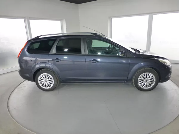 Ford Focus 1,6TDCI*KLIMA*TAŽNÉ**NAVIGACE - foto 4