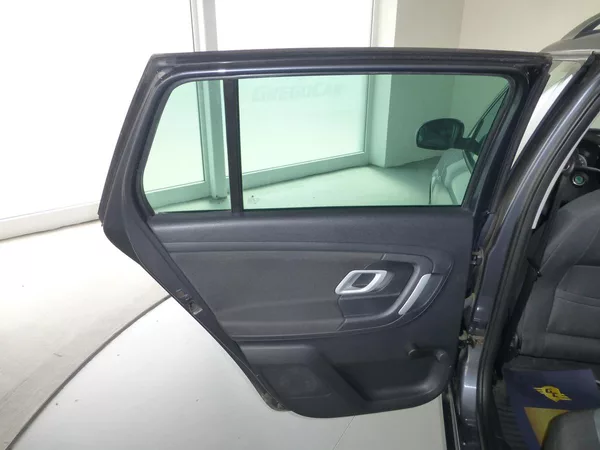 Škoda Fabia 1,4i-63KW-KLIMATIZACE*ALU KOLA - foto 9