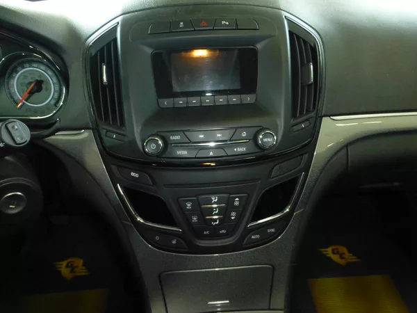 Opel Insignia 2,0CDTI-125KW*ALU**VYHŘ.VOLANT - foto 20
