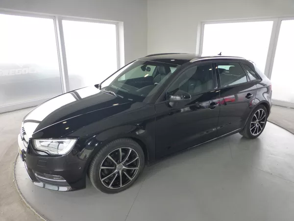 Audi A3 2,0TDI-110KW*NAVI*XENON*KAMERA