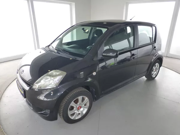 Daihatsu Sirion 1,0I-51KW*ALU*KLIMATIZACE