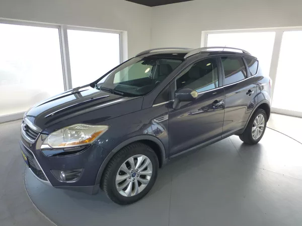Ford Kuga 2,0TDCI-120KW*VYHŘ.S*PANOR*4X4