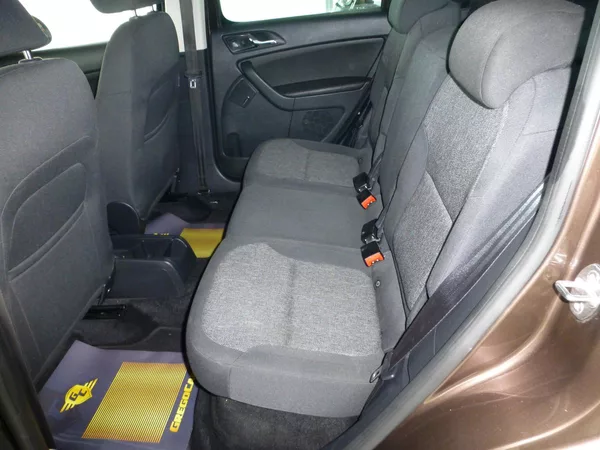 Škoda Yeti 1,2TSI*TAŽ**NAV*PARK S**XENONY - foto 17
