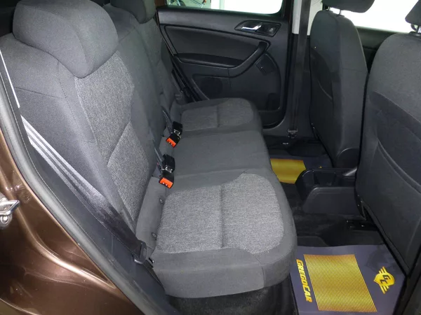 Škoda Yeti 1,2TSI*TAŽ**NAV*PARK S**XENONY - foto 24