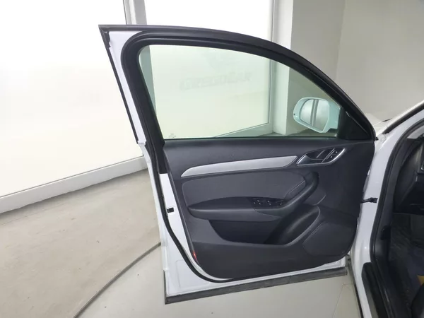 Audi Q3 - foto 10