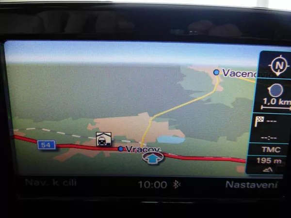 Audi Q3 - foto 13