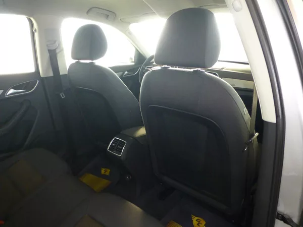 Audi Q3 2,0TSI-125KW*NAVI**PARK.S**4X4 - foto 20