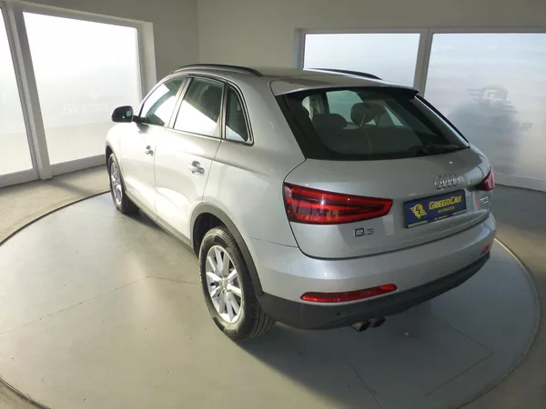 Audi Q3 2,0TSI-125KW*NAVI**PARK.S**4X4 - foto 8