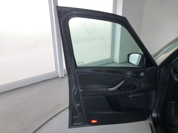 Ford Galaxy 2,0TDI*NAVI**TZ*VYHŘ.SED*7MÍST - foto 10