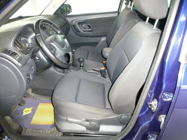 Škoda Fabia 1,2TSI*63KW**ALU**VYHŘ.SEDADLA - foto 11