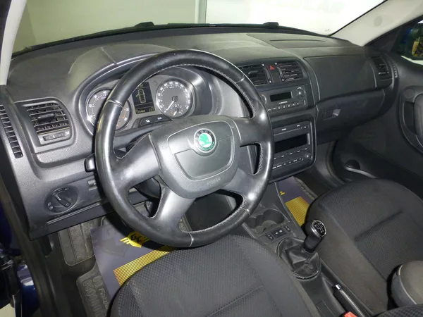 Škoda Fabia 1,2TSI*63KW**ALU**VYHŘ.SEDADLA - foto 12