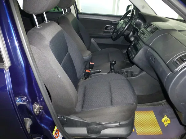 Škoda Fabia 1,2TSI*63KW**ALU**VYHŘ.SEDADLA - foto 18