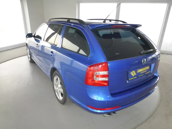 Škoda Octavia RS 2,0TDI-125KW*VYHŘ.S**XENONY - foto 8