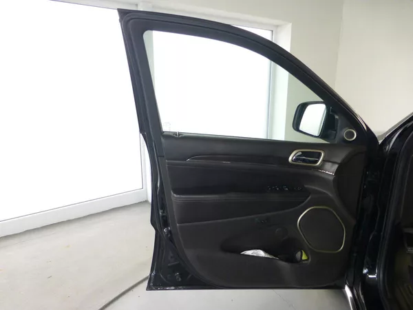 Jeep Grand Cherokee 3,0CRDI*VYHŘ.S*PARK.KAME*XENON - foto 10