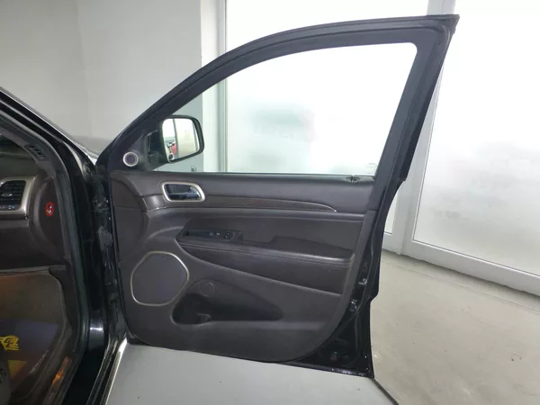Jeep Grand Cherokee 3,0CRDI*VYHŘ.S*PARK.KAME*XENON - foto 20