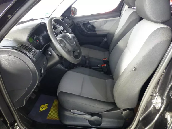 Škoda Roomster 1,4i*KLIMATIZACE*ALU*120TKM !! - foto 11