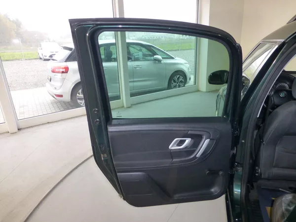 Škoda Roomster 1,4i**KLIMATIZACE***TAŽNÉ - foto 10