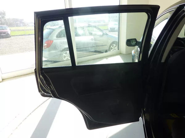 Ford Fusion 1,4i**KLIMATIZACE*** - foto 9