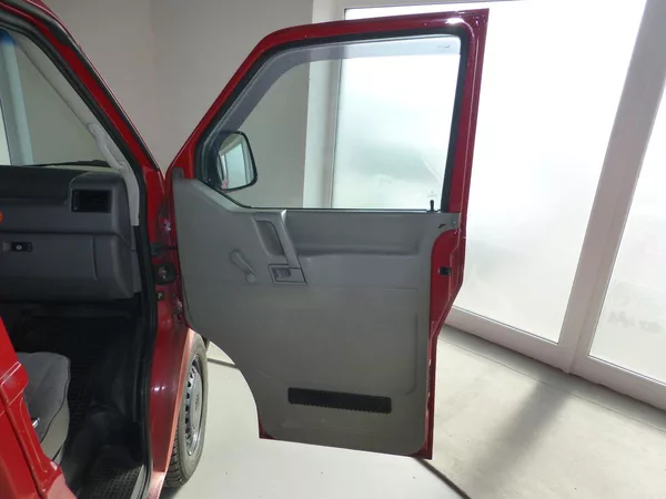 Volkswagen Transporter 2,5TDI*NEZ.TOPENÍ-SPANÍ**TZ-2T - foto 14