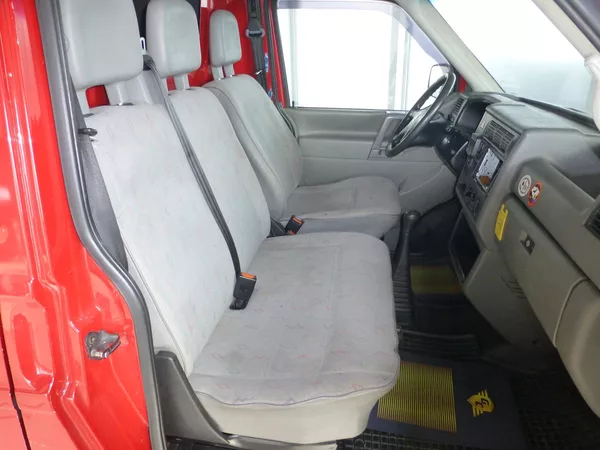 Volkswagen Transporter 2,5TDI*NEZ.TOPENÍ-SPANÍ**TZ-2T - foto 15