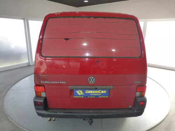 Volkswagen Transporter 2,5TDI*NEZ.TOPENÍ-SPANÍ**TZ-2T - foto 7