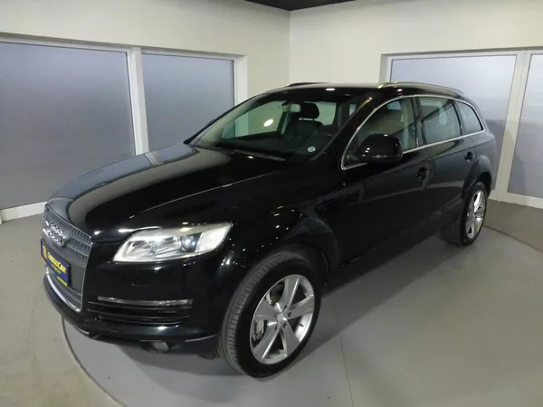 Audi Q7 3,0TDI*VYHŘ.SE*NAVIGACE*XENON