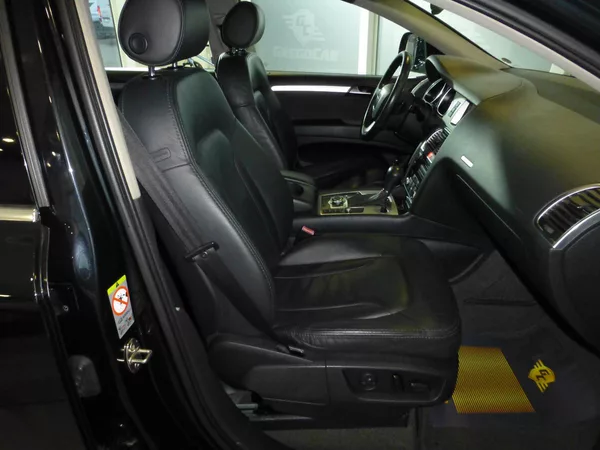 Audi Q7 3,0TDI*VYHŘ.SE*NAVIGACE*XENON - foto 20