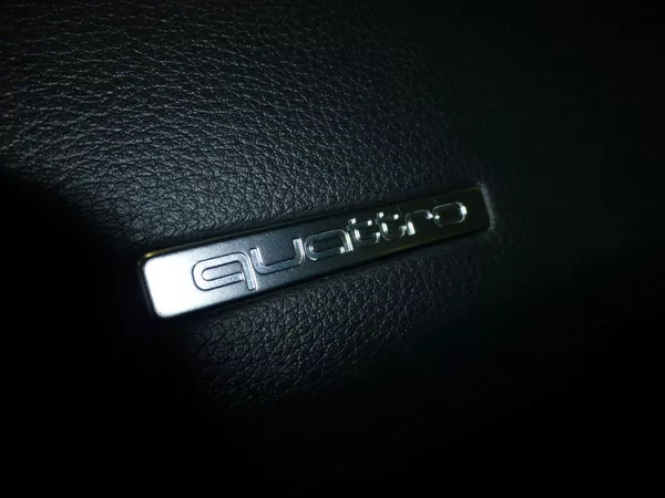 Audi Q7 3,0TDI*VYHŘ.SE*NAVIGACE*XENON - foto 29