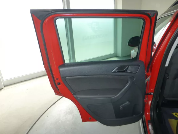Škoda Yeti 1,2TSI*81KW*ALU*TAŽNÉ**PARK S. - foto 12