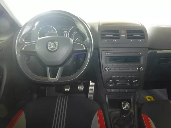 Škoda Yeti 1,2TSI*81KW*ALU*TAŽNÉ**PARK S. - foto 15