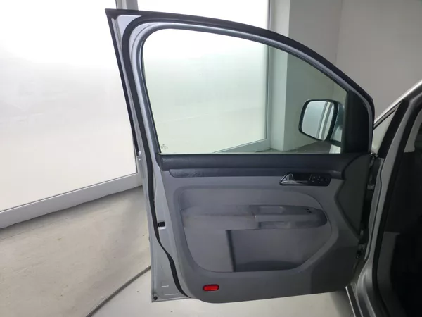 Volkswagen Caddy 1,4I**KLIMATIZACE**5 MÍST - foto 10