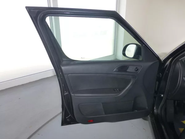 Škoda Yeti 1,2TSI**77KW**KLIMATIZACE - foto 10