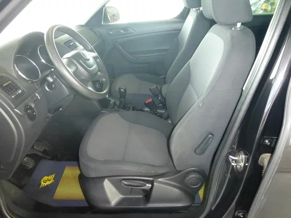 Škoda Yeti 1,2TSI**77KW**KLIMATIZACE - foto 11