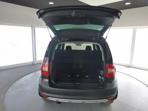 Škoda Yeti 1,2TSI**77KW**KLIMATIZACE - foto 23