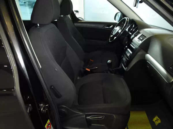 Škoda Yeti 1,2TSI-77KW*DIGI*PARK S*VYHŘ.S - foto 18