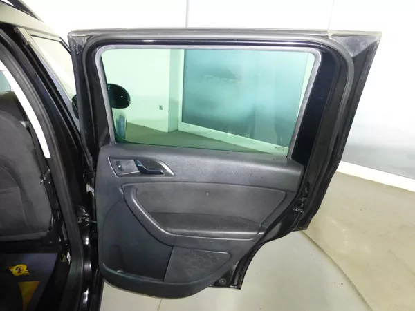 Škoda Yeti 1,2TSI-77KW*DIGI*PARK S*VYHŘ.S - foto 21