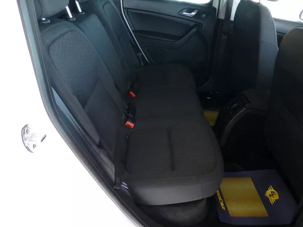 Škoda Yeti 1,2TSI*TAŽ**NAV*PARK S**XENONY - foto 17