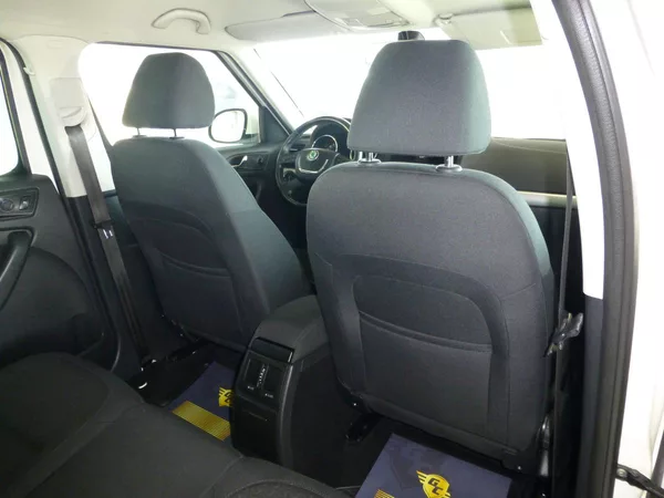Škoda Yeti 1,2TSI*TAŽ**NAV*PARK S**XENONY - foto 18