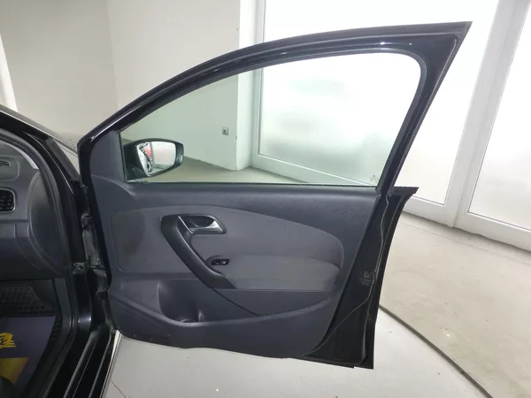 Volkswagen Polo 1,2TSI*ALU*PARK*VYHŘ.S**R-LINE - foto 18