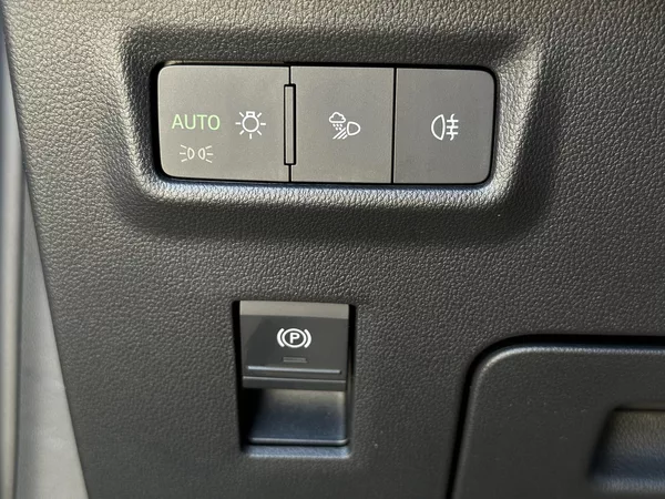 Škoda Fabia 1.0TSi DSG Monte Carlo 116PS B - foto 16