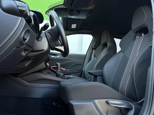 Škoda Fabia 1.0TSi Monte Carlo 116PS V.Coc - foto 12