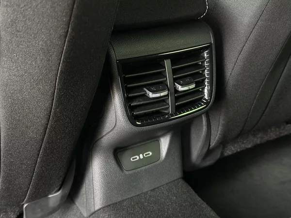 Škoda Kamiq 1.0TSi Monte Carlo 116PS Matri - foto 36