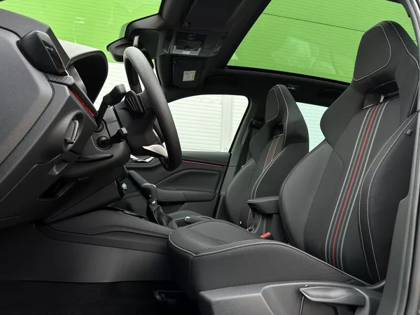 Škoda Kamiq 1.0TSi DSG Monte Carlo 116PS M - foto 14