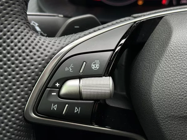 Škoda Kamiq 1.0TSi DSG Monte Carlo 116PS M - foto 20