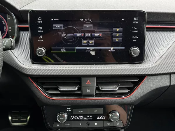Škoda Kamiq 1.0TSi DSG Monte Carlo 116PS M - foto 25