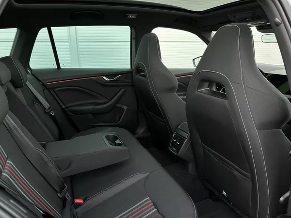 Škoda Kamiq 1.0TSi Monte Carlo 116PS Matri - foto 41