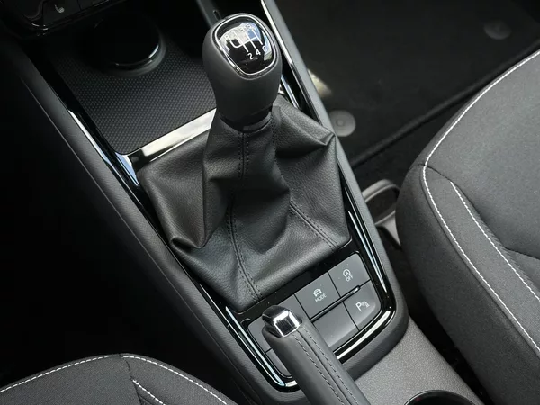 Škoda Kamiq 1.0TSi Monte Carlo 116PS Matri - foto 37