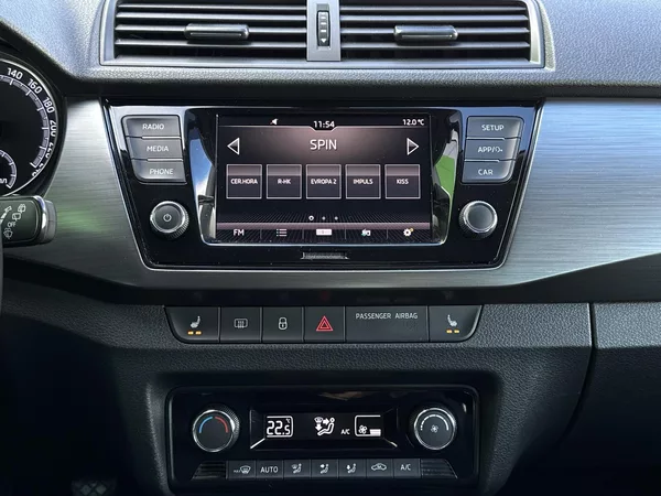 Škoda Fabia 1.0TSi Style PLUS 110PS KAMERA - foto 23