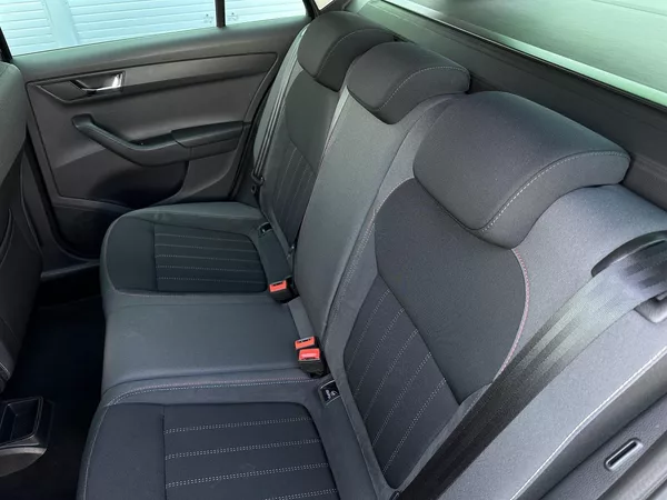 Škoda Fabia 1.0TSi Style PLUS 110PS KAMERA - foto 34